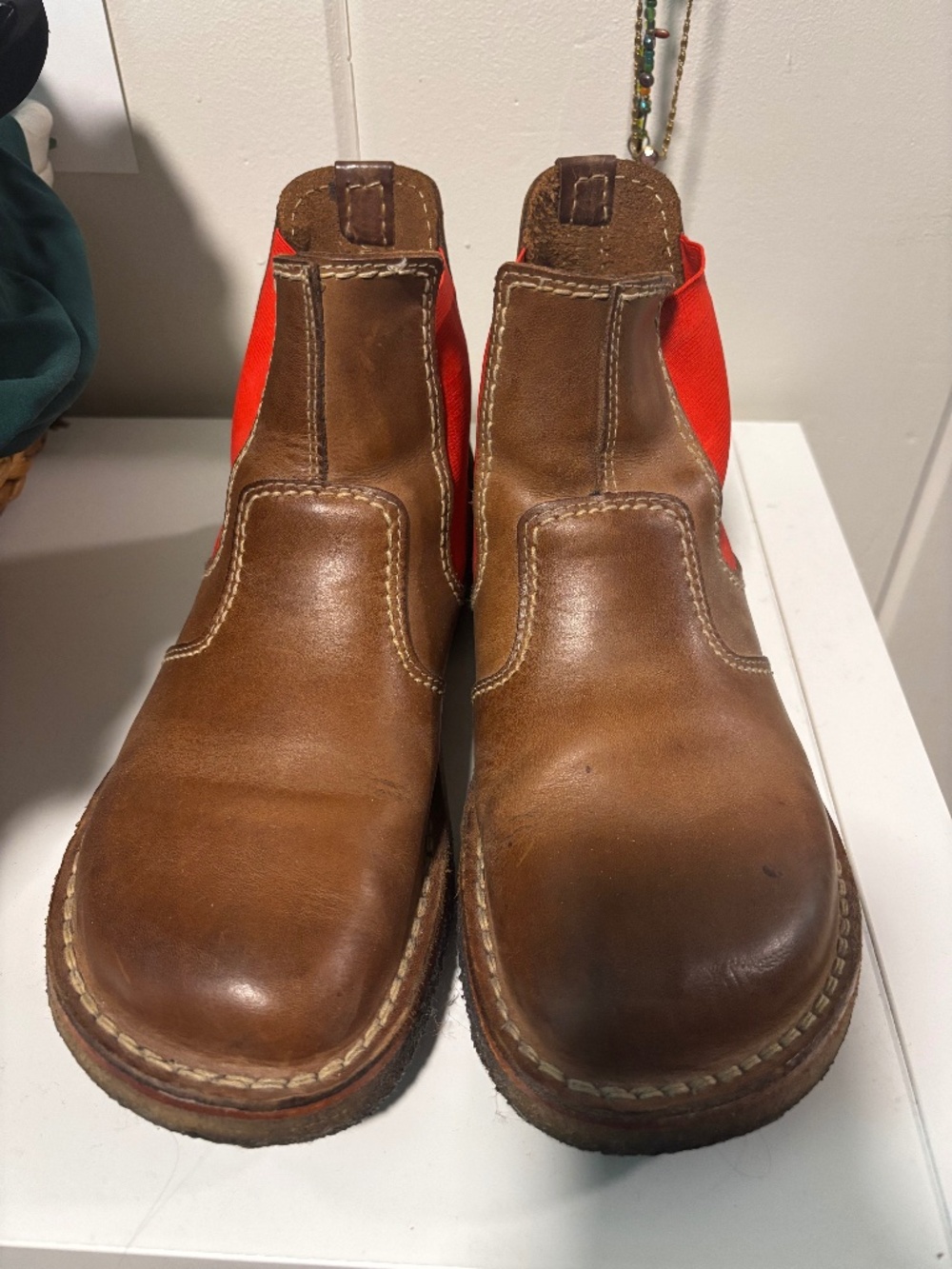 Brown leather Duckfeet Chelsea boot
